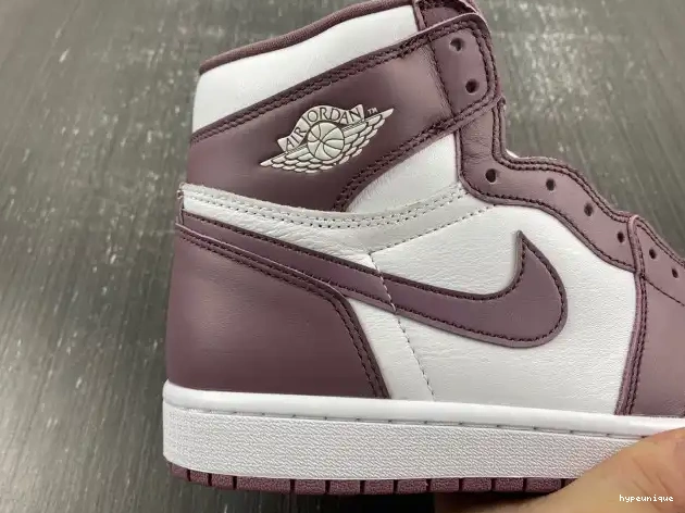 HYPE Sky J High Jordan Air OG DZ5485-105 Mauve 1 0602